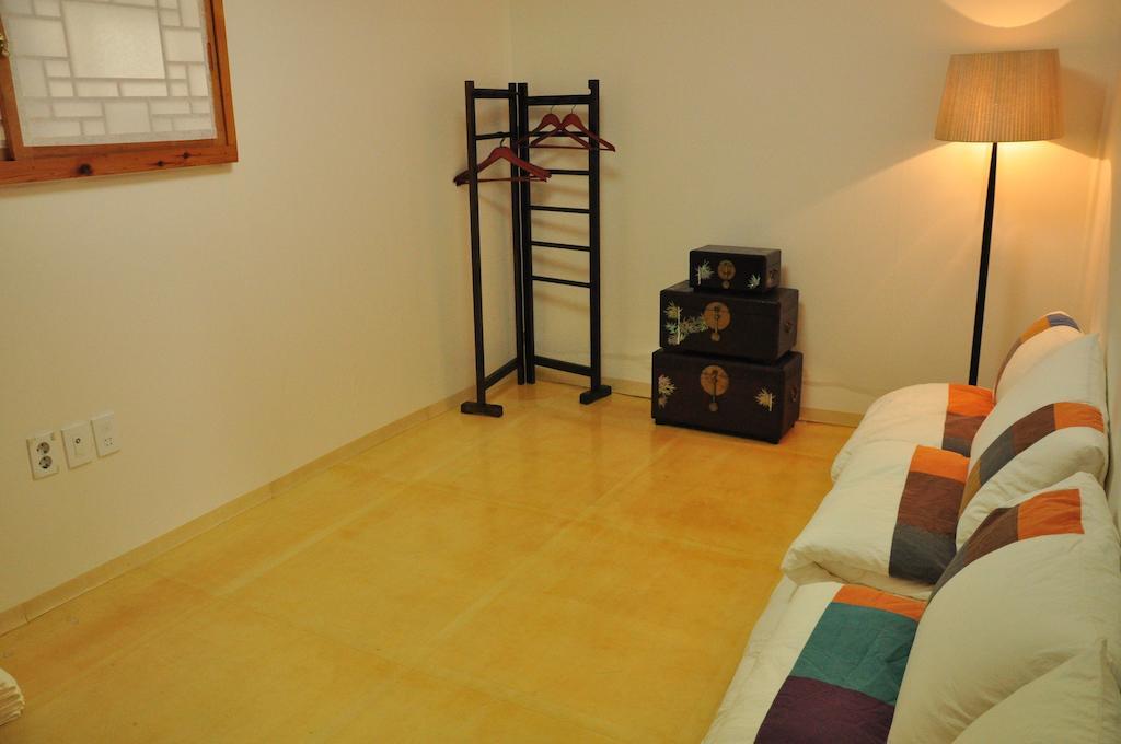 Hueahn Hanok Guesthouse Szöul Szoba fotó